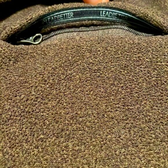 Jos. A. Bank- Leadbetter Golf Fleece Jacket- Full Zip & 3 Zip Pockets- Size M - Picture 8 of 9
